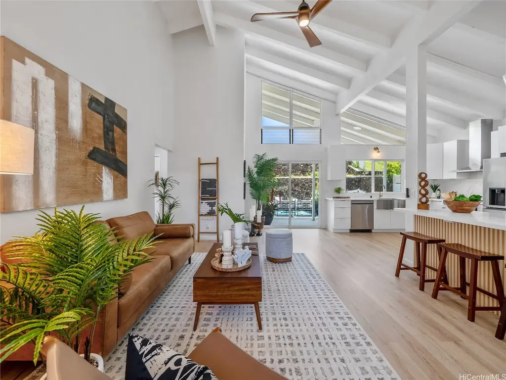 1200 Mokuhano Street, Honolulu