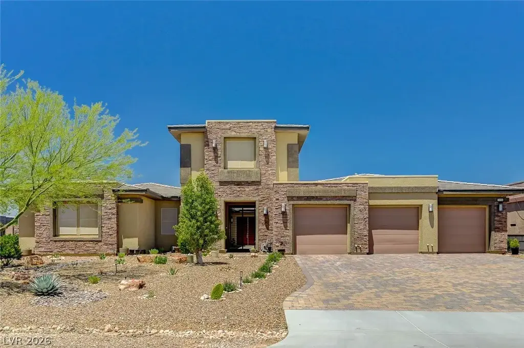 7998 W Ford Avenue, Las Vegas