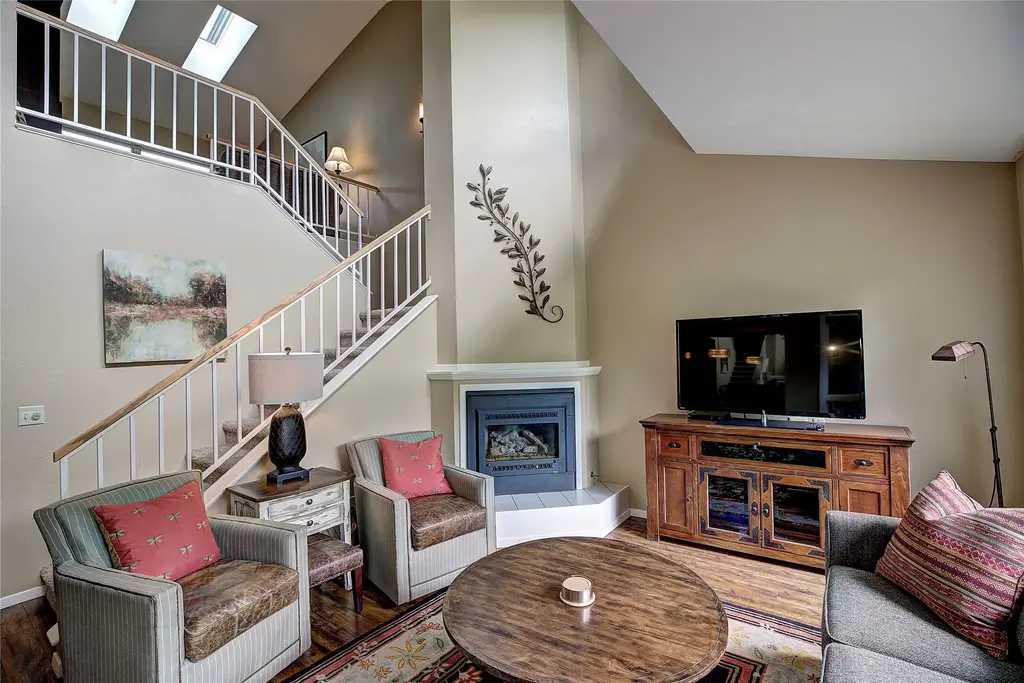 695 Saint Andrews Drive, Columbia Falls