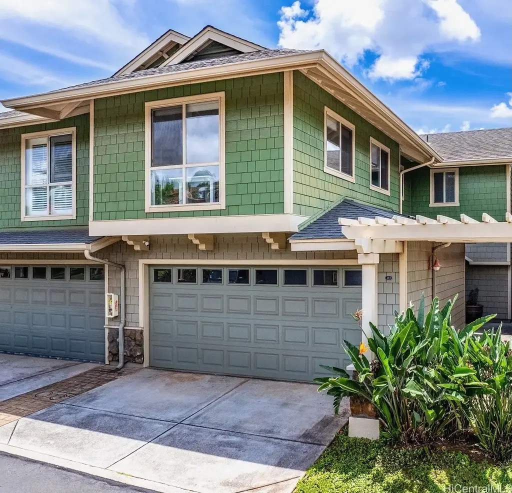 92-7127 Elele Street # 203, Kapolei