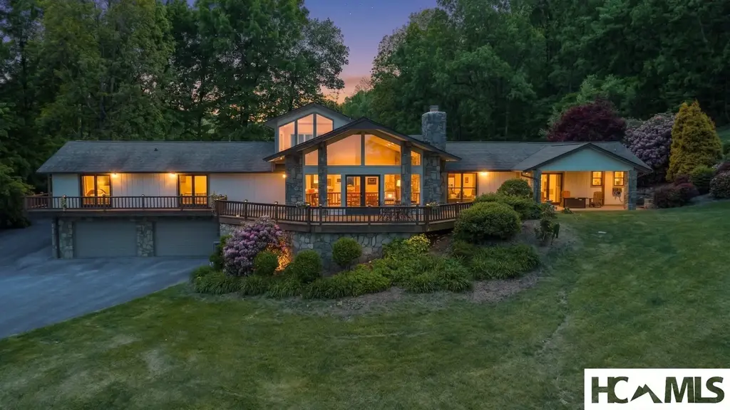 1281 Robinson Creek Road, Glenville