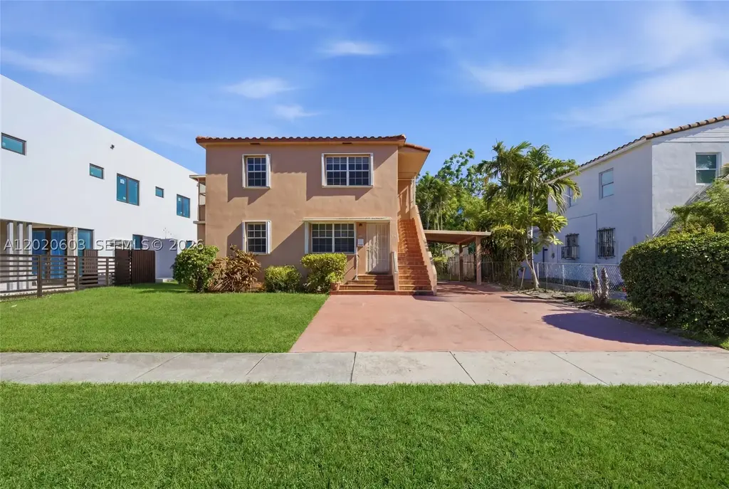 3750 Sw 27th St, Miami