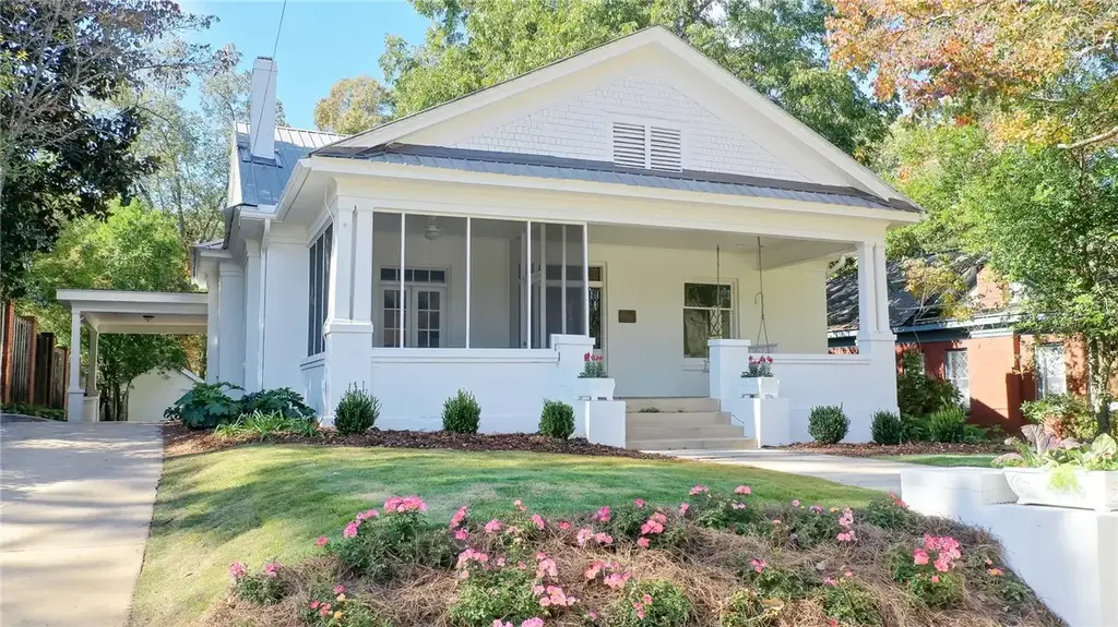 606 N 8th St, Opelika