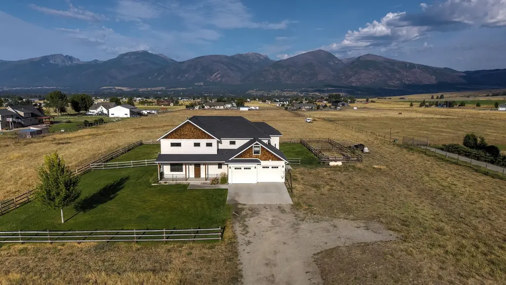 5655 Longview Drive, Florence