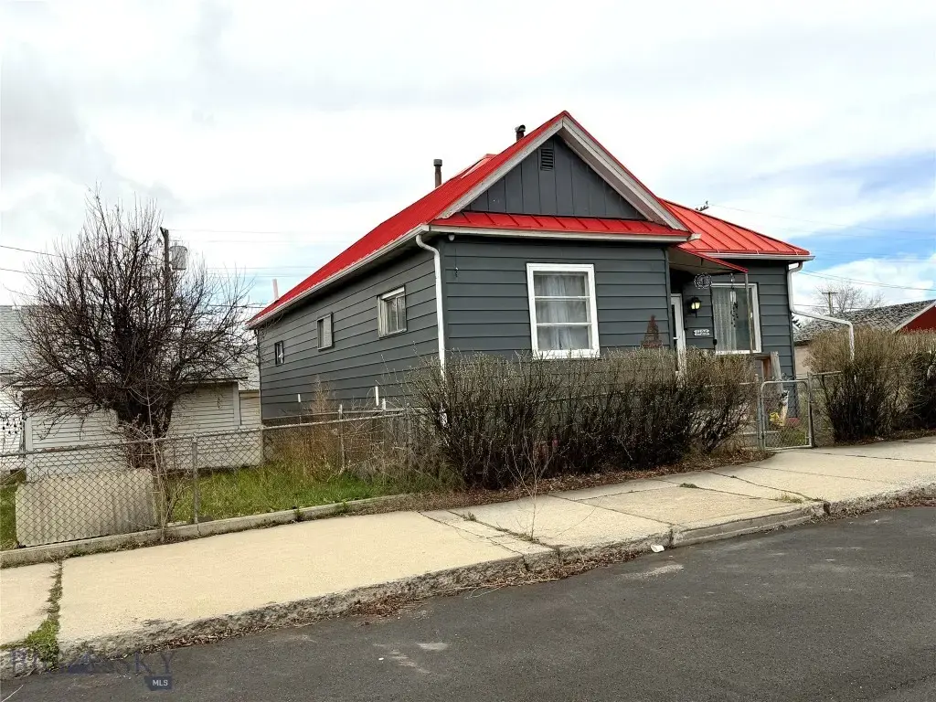 1125 Iowa Avenue, Butte