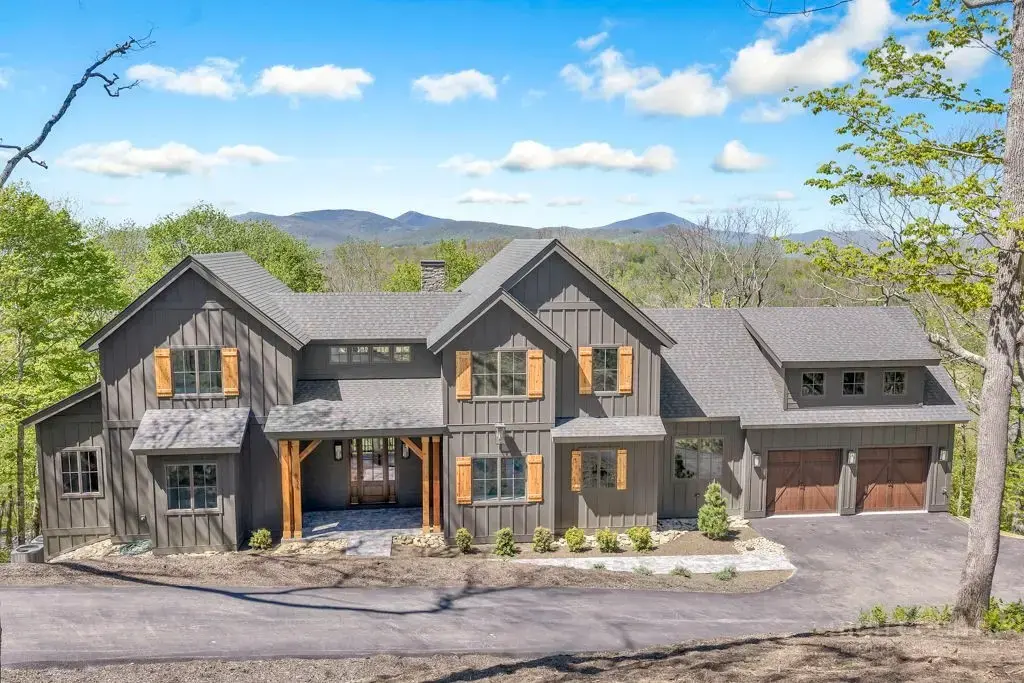 536 Boone Ridge Lane, Boone