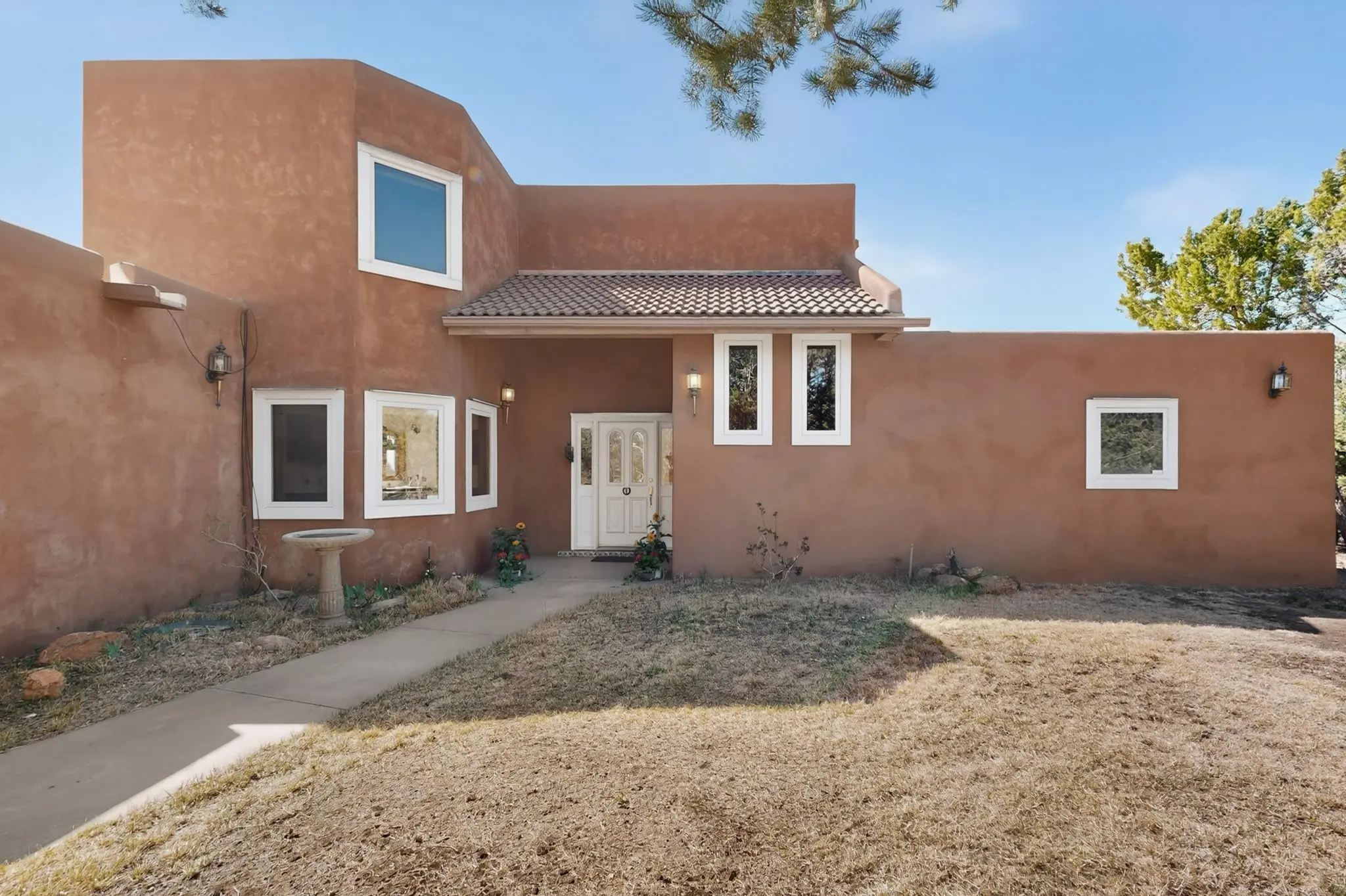 2 Toltec Road, Santa Fe