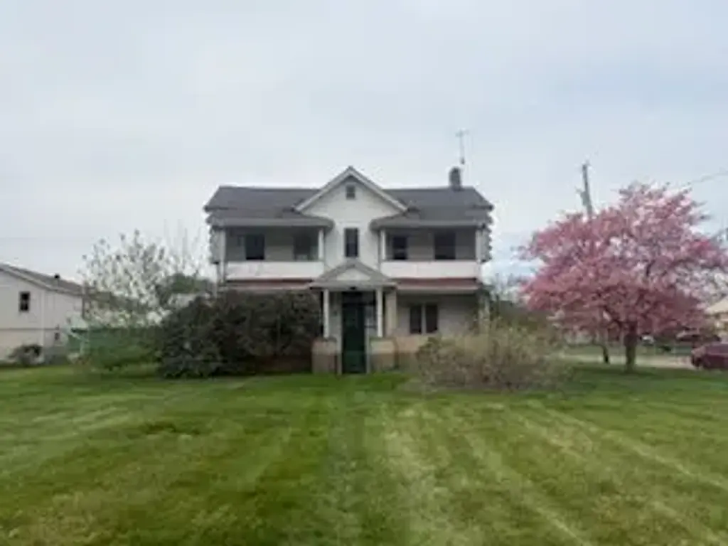 7209 Front River Road, Neville