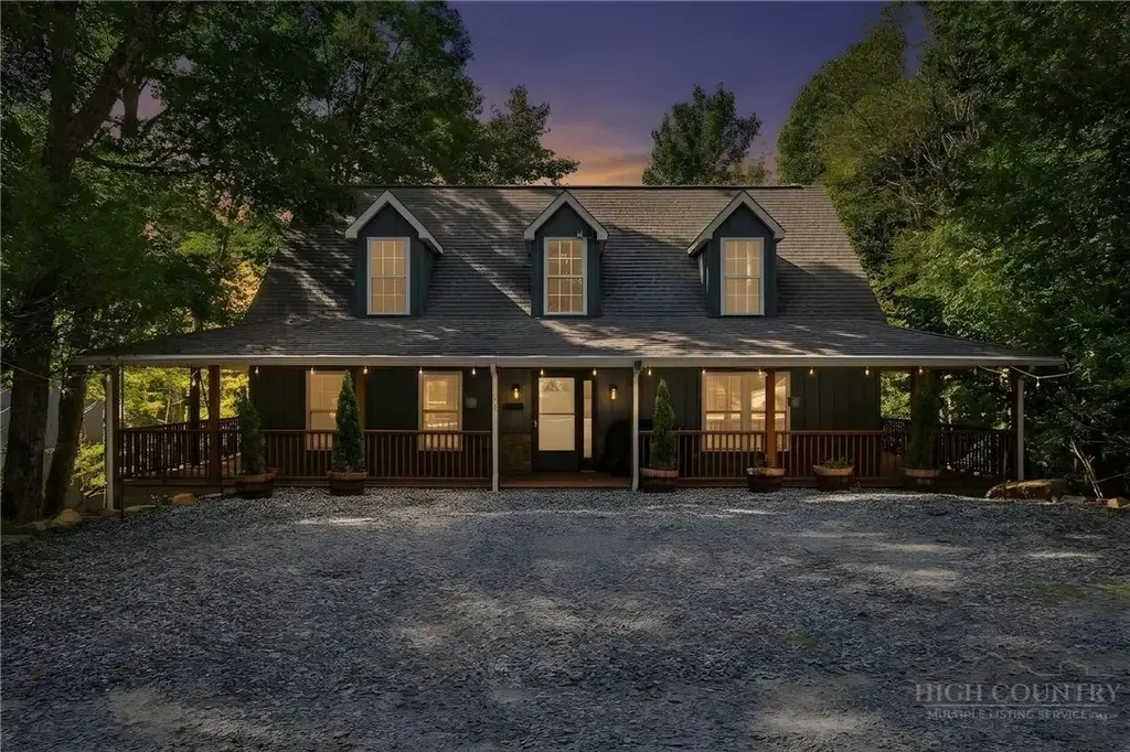 120 Wintergreen Way, Beech Mountain