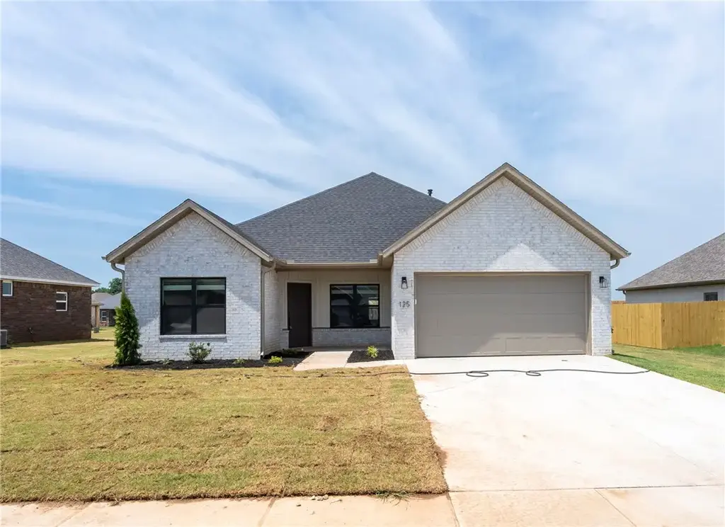125 N Panther Avenue, Farmington