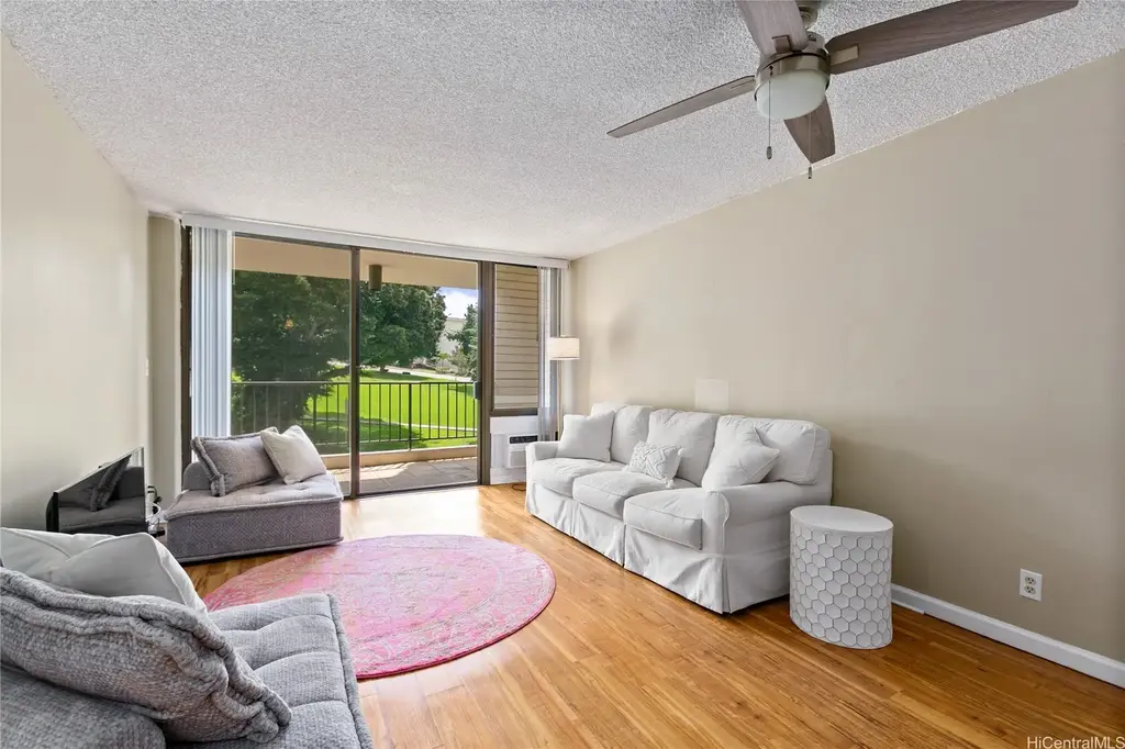 (unit #309) 3138 Waialae Avenue, Honolulu