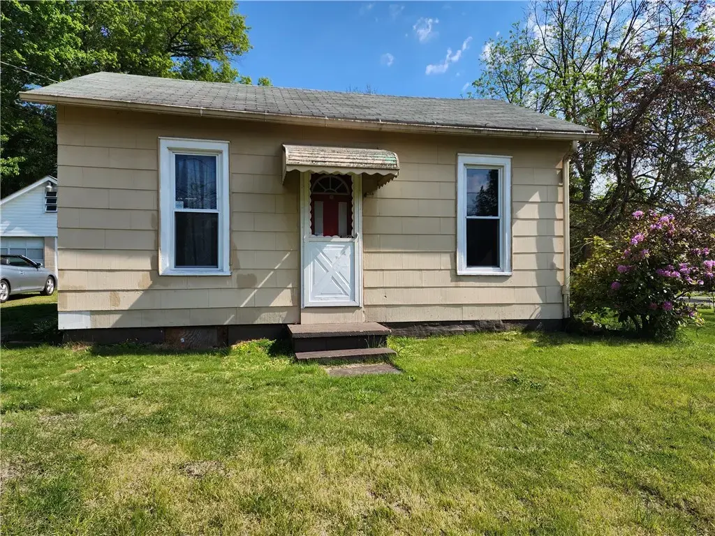 236 Superior Street , Hermitage