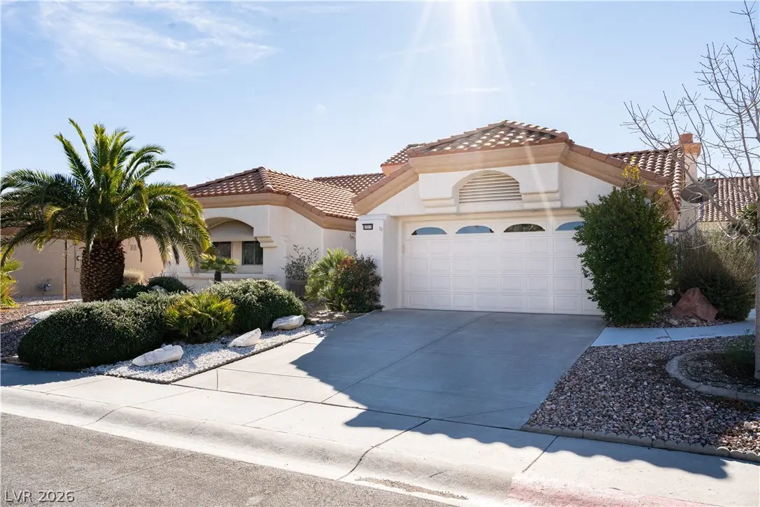 8909 Meadowood Drive, Las Vegas