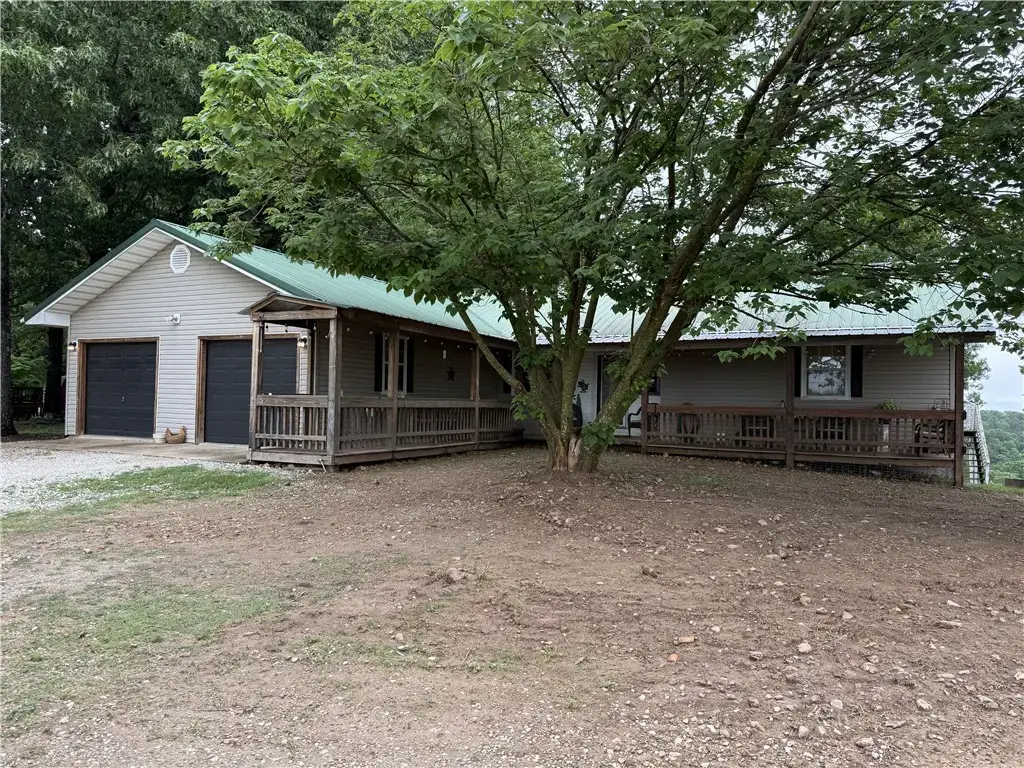24482 123 Highway, Hasty