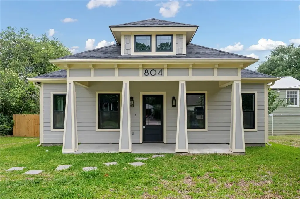 804 E 27th Street, Bryan