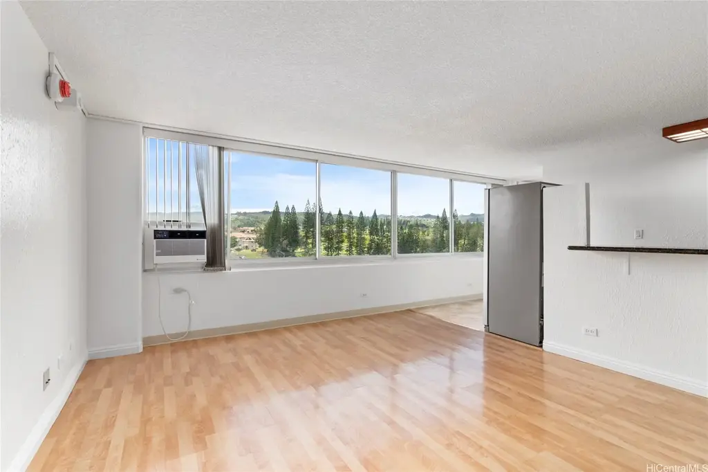 98-288 Kaonohi Street # 806, Aiea