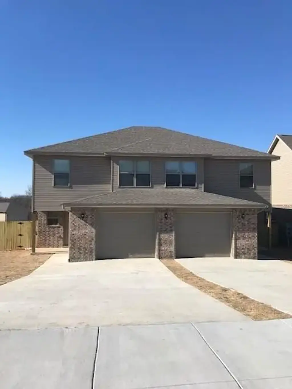 604 Sw Loudon Drive 1, Bentonville