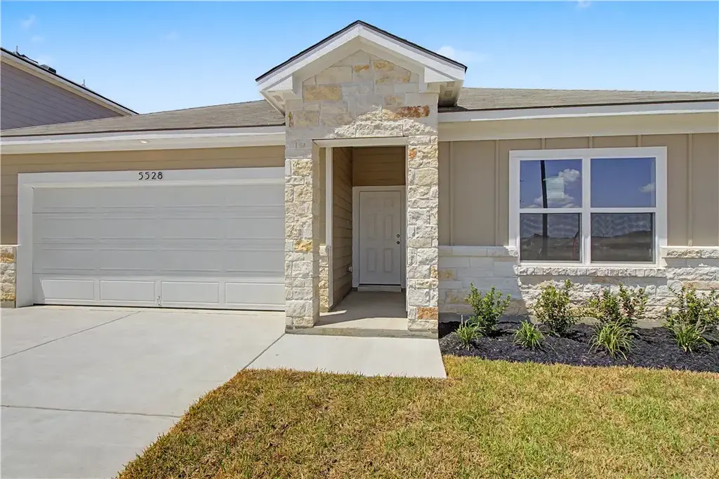 5528 Harriet Street, Bryan