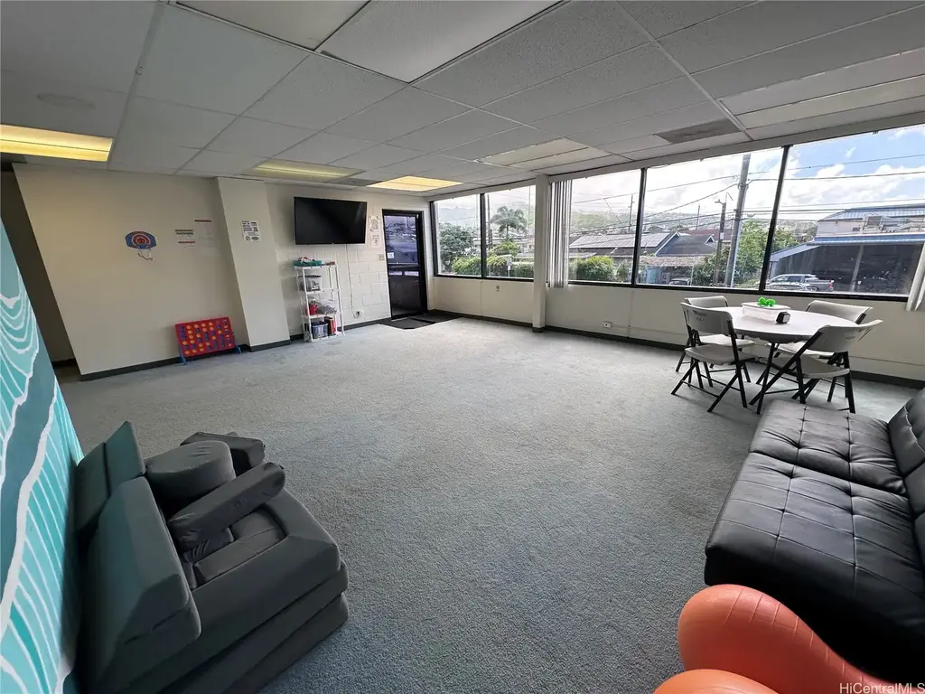 1210 Artesian Street # 201/202, Honolulu