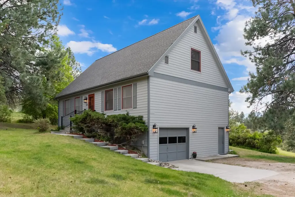 428 Sapphire Lane, Stevensville