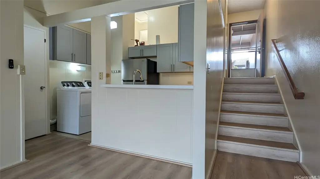 98-1415 Kaahumanu Street # #348, Aiea