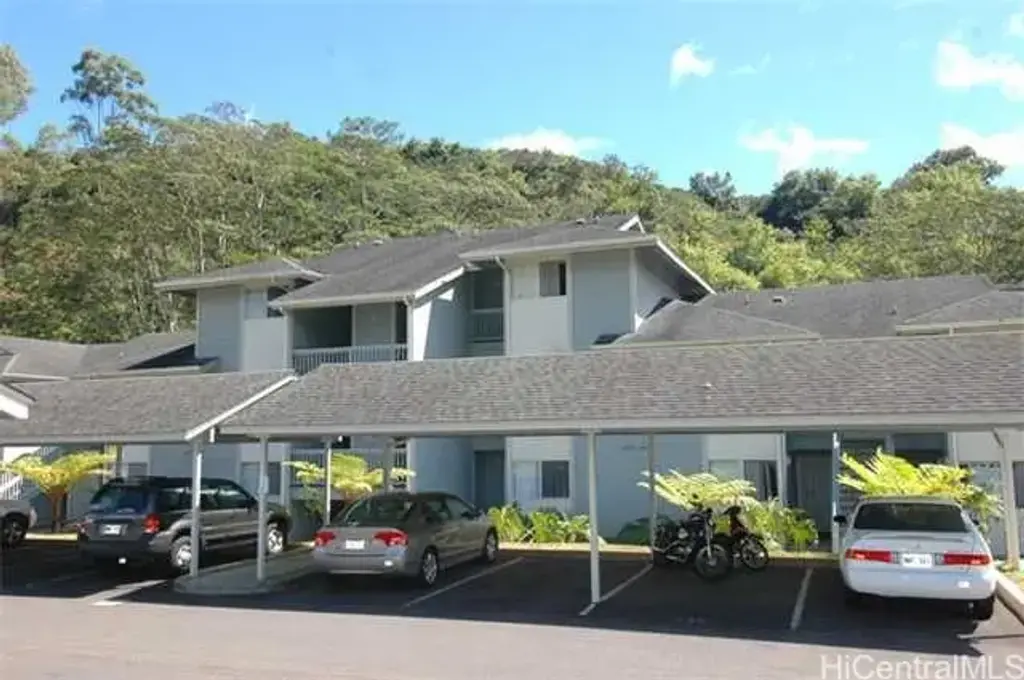 95-524 Wikao Street # A104, Mililani