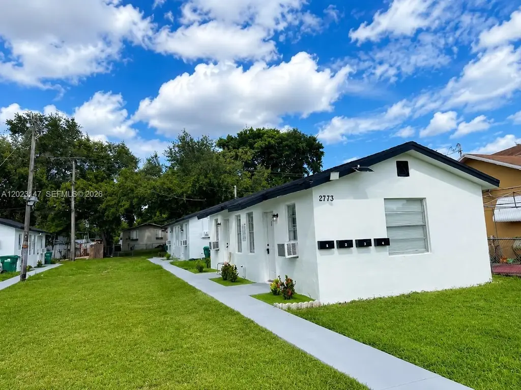 2773 Nw 57th St, Miami