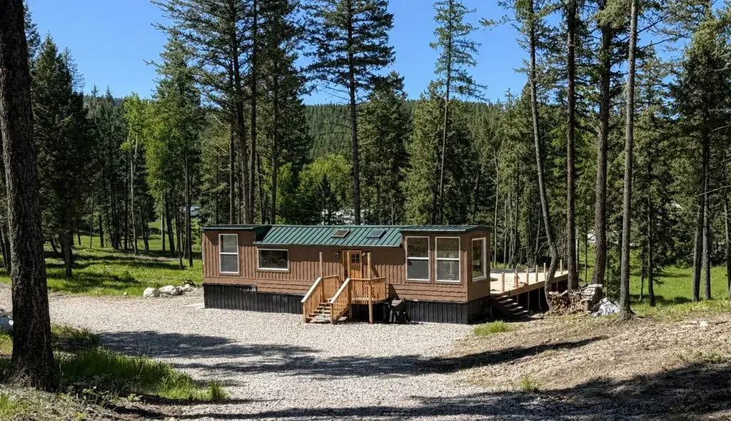 1782 Truman Creek Road, Kila