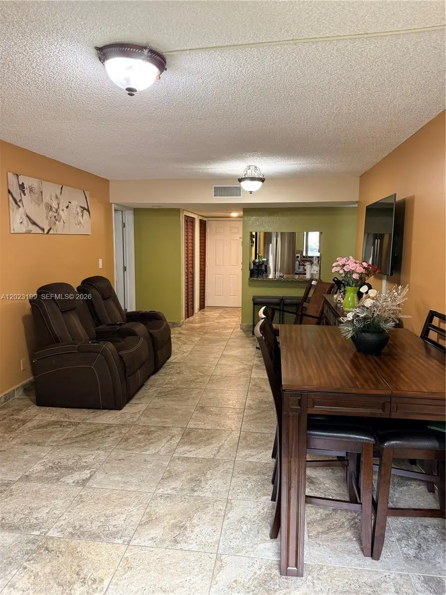 5 of 5 - 191 Lakeview Drive #103, Weston, FL