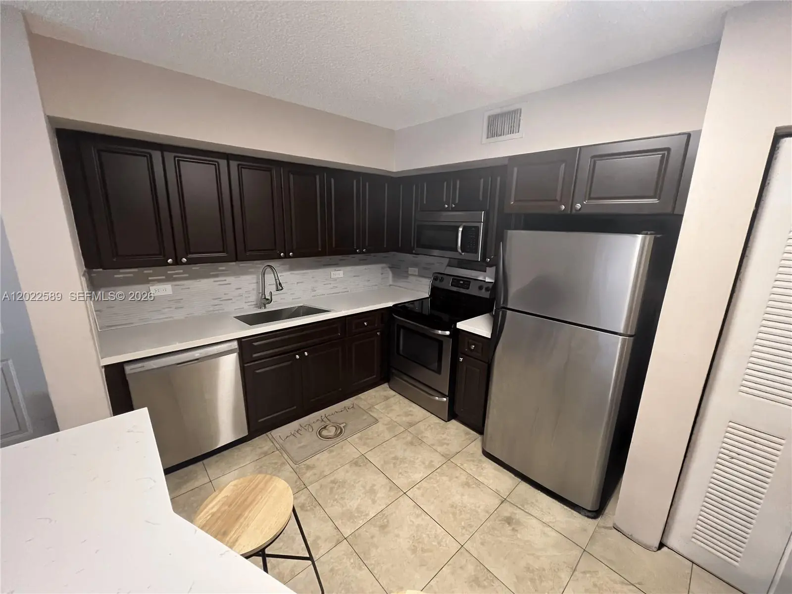 5 of 27 - 3690 N 56th Avenue #916, Hollywood, FL