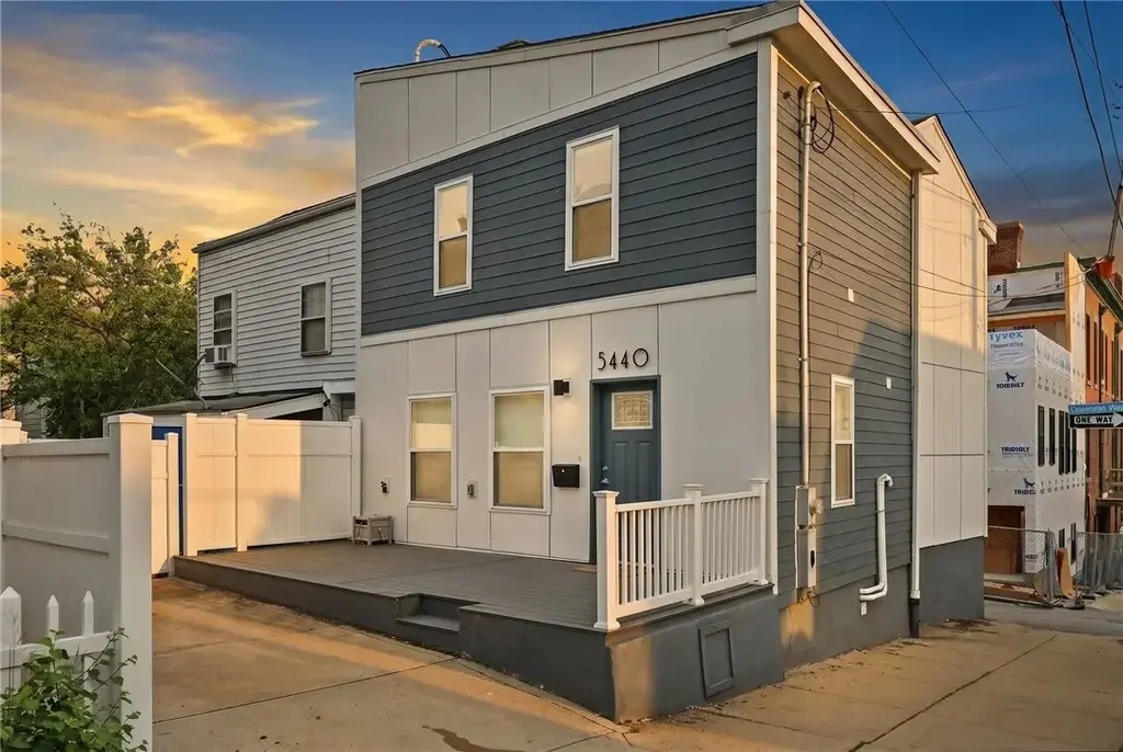 5440 Dresden Way, Lawrenceville
