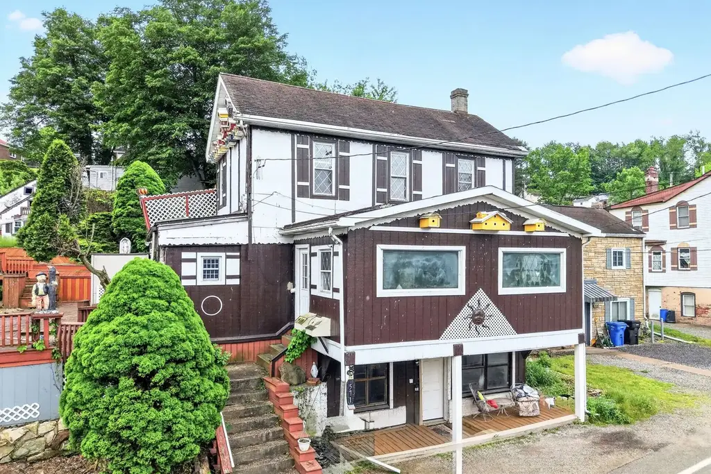 571 Main Street, North Huntingdon