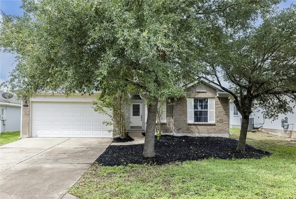 15104 Meredith Lane, College Station