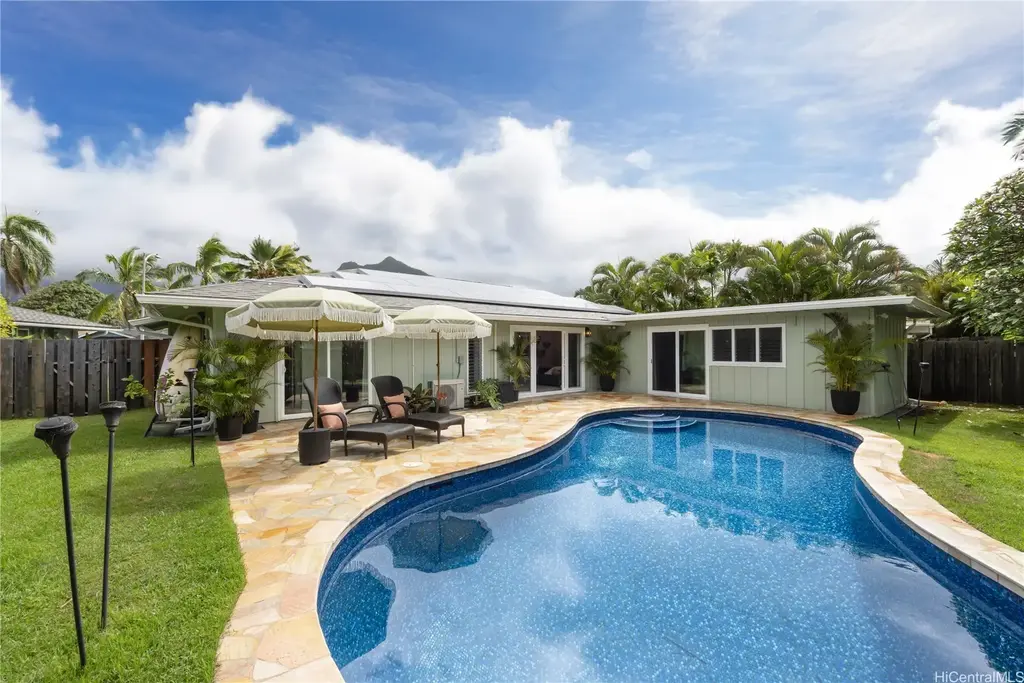 1183 Akamai Street, Kailua