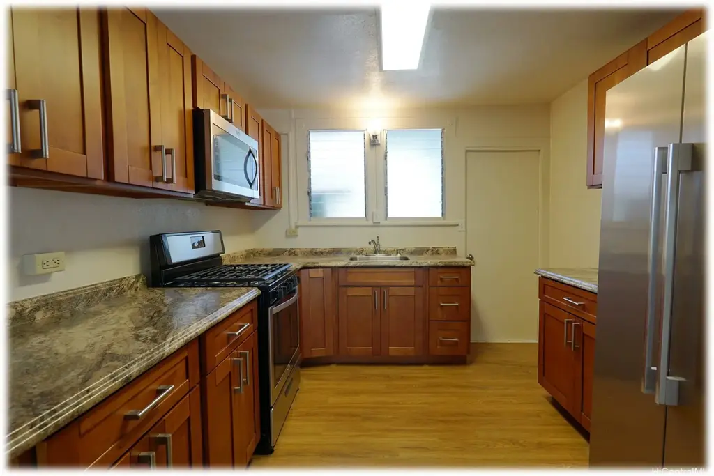 2011 Waiola Street, Honolulu