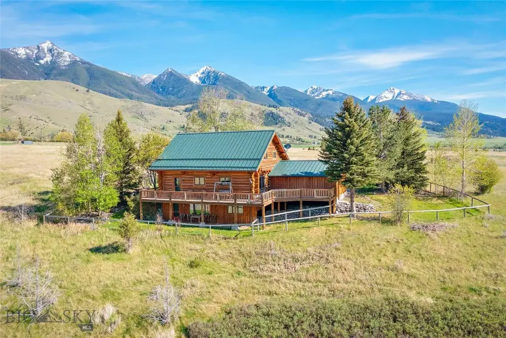 10 Rocky Hollow Trail, Livingston