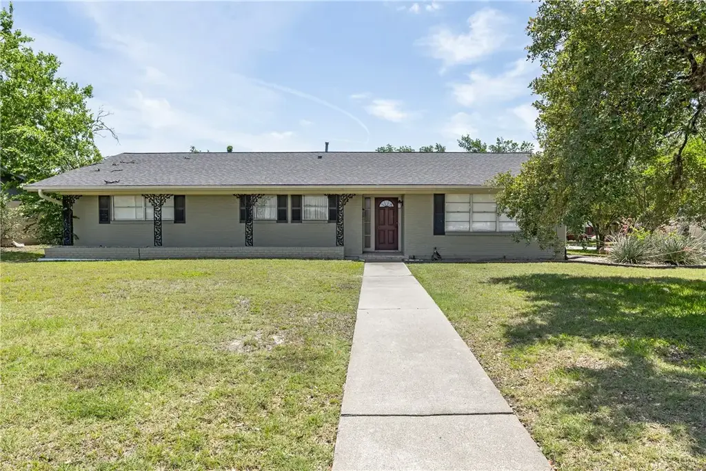 1600 George Bush Drive, College Station