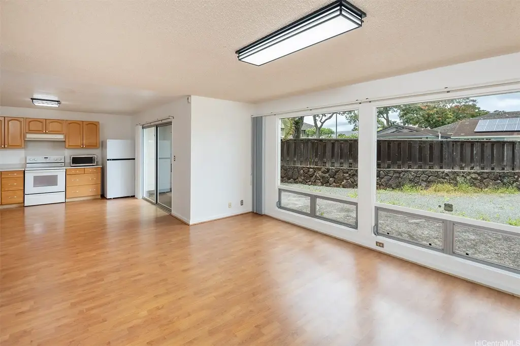 94-1114 Noheaiki Street, Waipahu