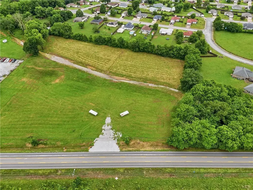 North Center, Elkins