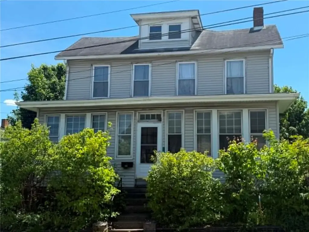 14 Church Street, Masontown
