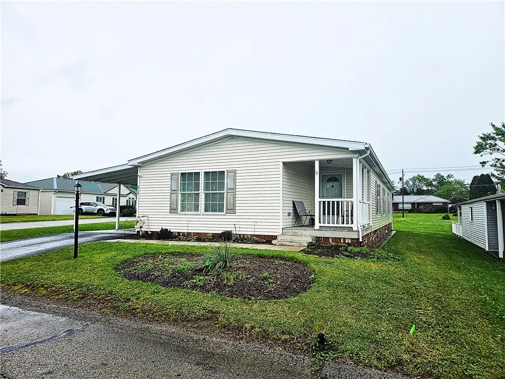 612 Primrose Lane , East Huntingdon