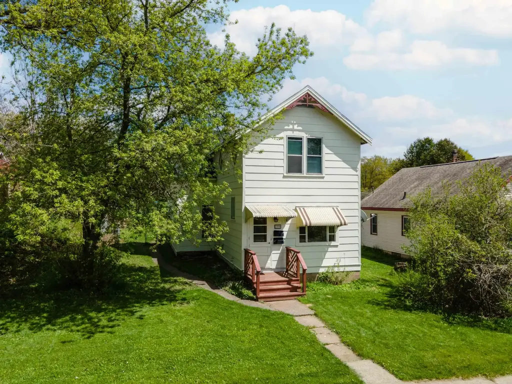 309 5th St S, Crystal Falls