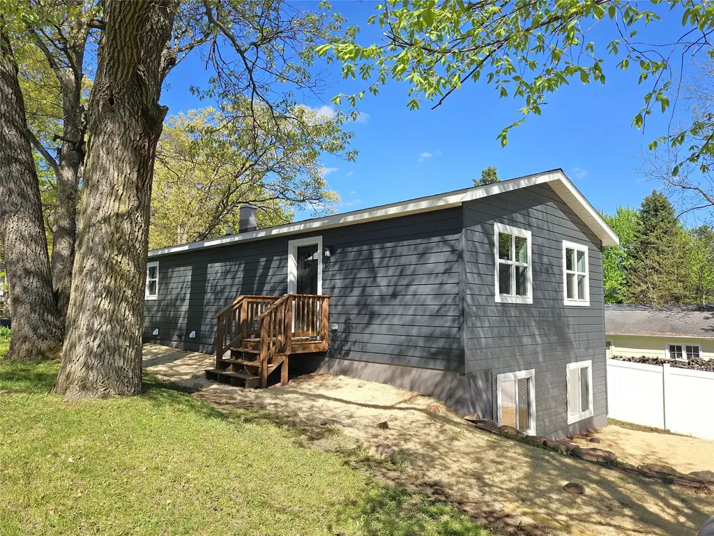411 Poplar Street, Spooner