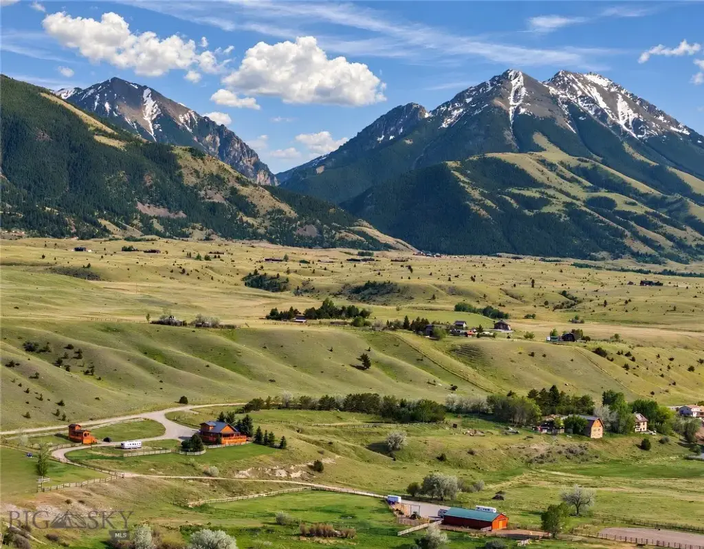 65 Emigrant Meadows, Emigrant