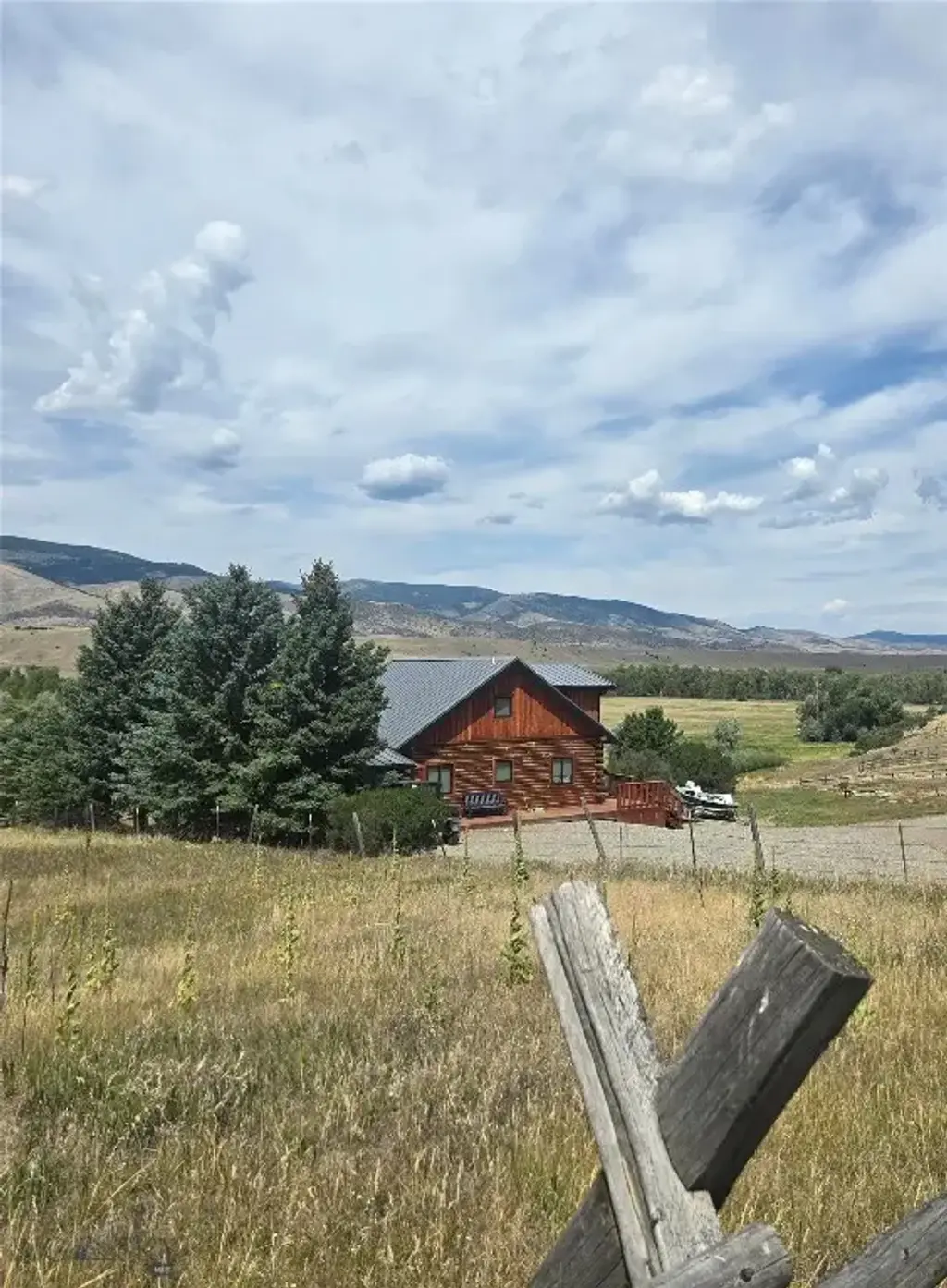 65 Emigrant Meadows, Emigrant
