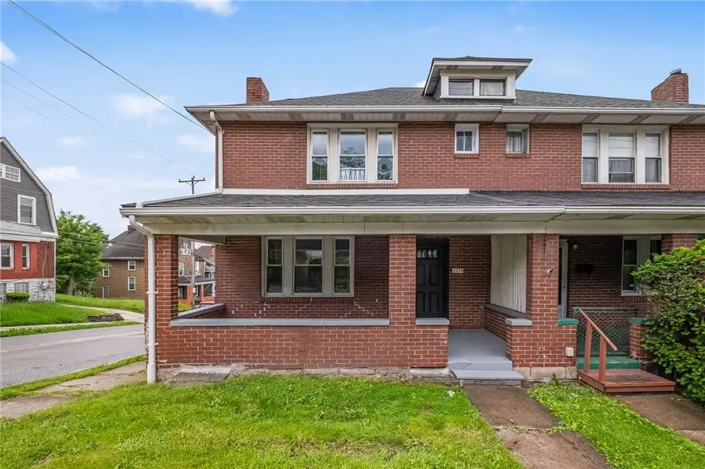 2254 Braddock Avenue , Swissvale