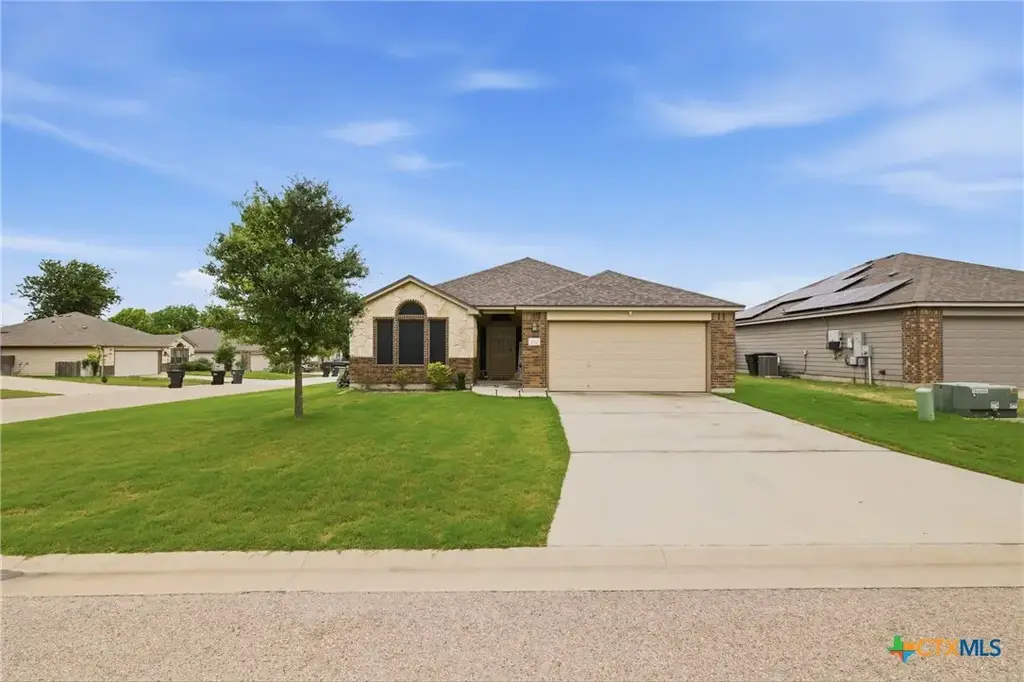 1020 Jamestown Drive, Temple