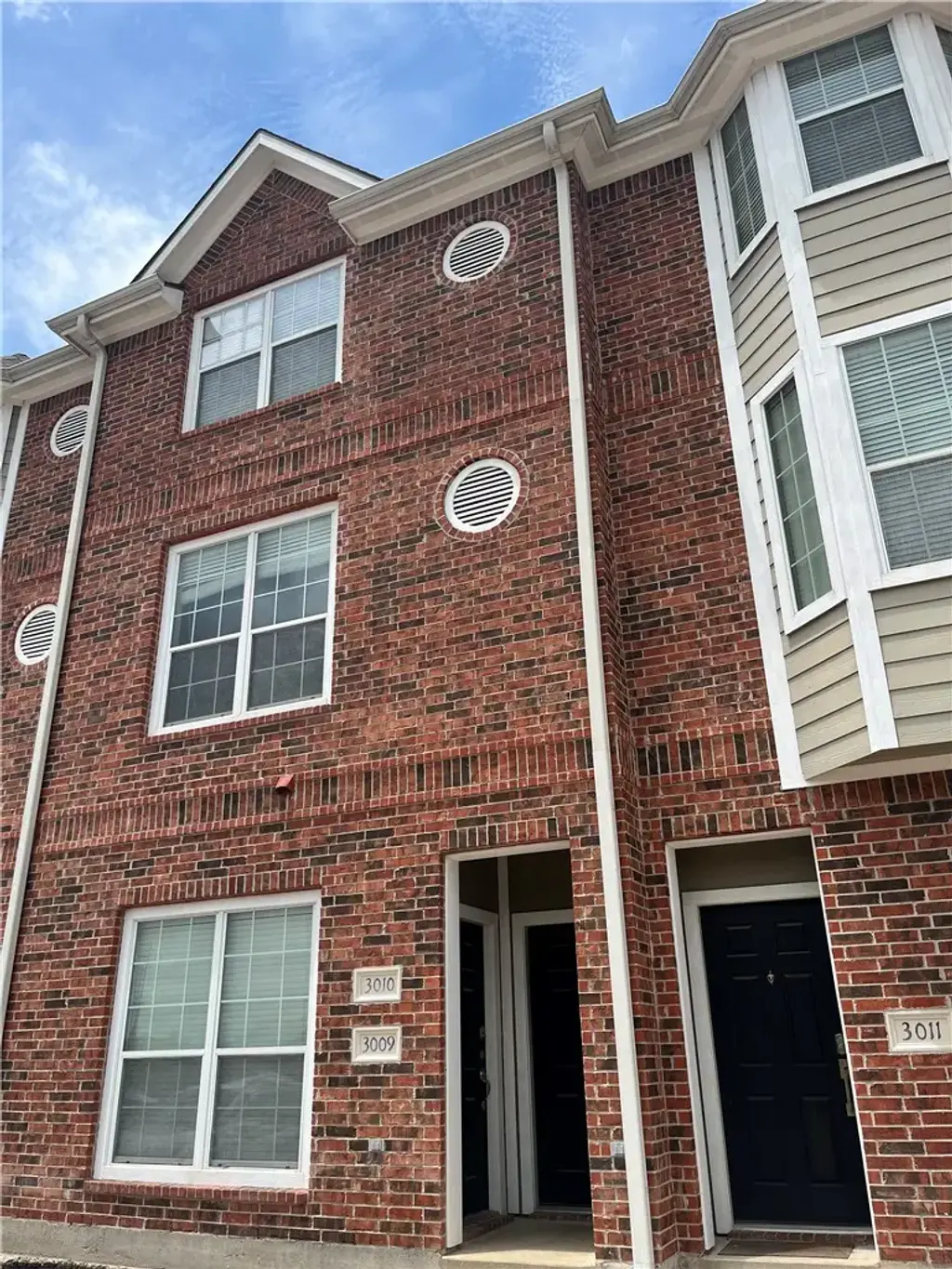 1198 Jones Butler Road 3009, College Station