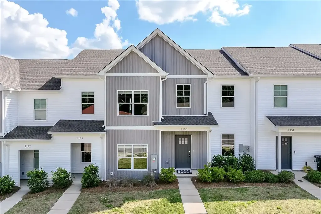 2133 Cobblestone Dr, Opelika