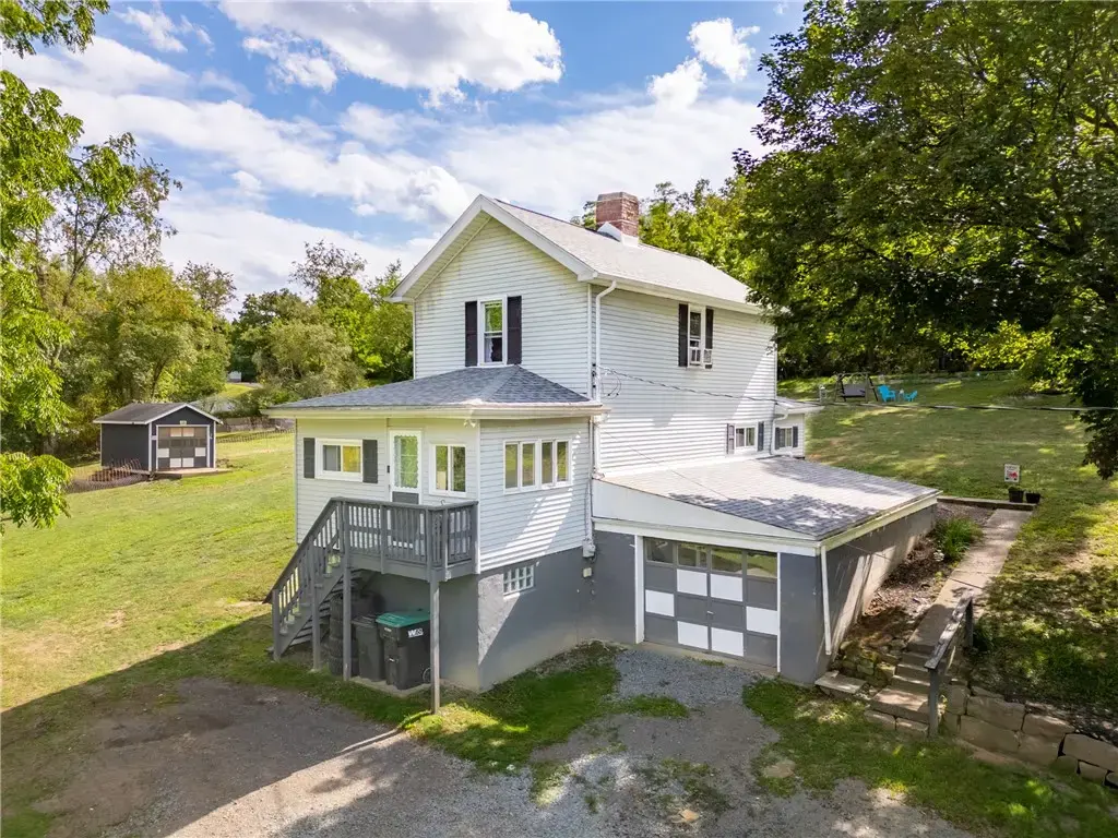 33 Hubbard Road , Smith
